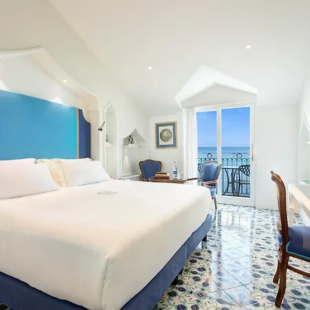 Grand Ambasciatori Otel