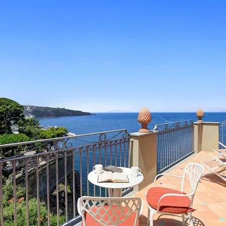 Grand Ambasciatori Otel 5*