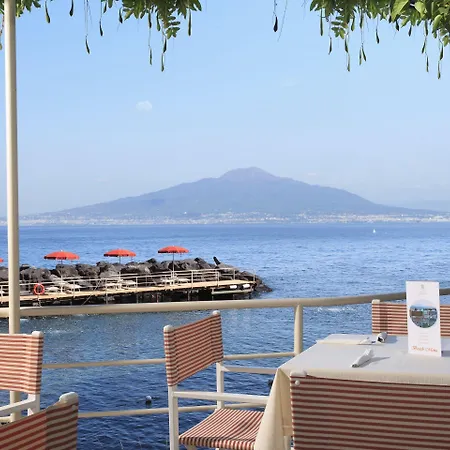 Grand Ambasciatori Hotel 5*